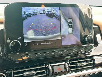 2024 Nissan Pathfinder — photo 14 view