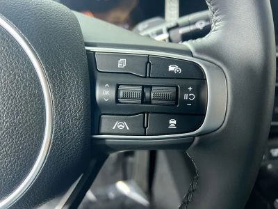 2026 Kia K5 — photo 18 view