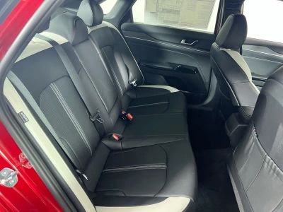 2026 Kia K5 — photo 28 view