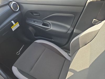 2025 Nissan Versa — photo 15 view