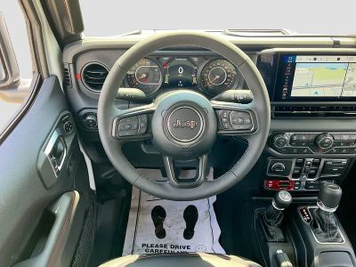2026 Jeep Gladiator — photo 22 view