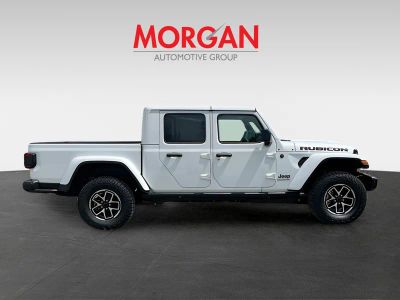 2026 Jeep Gladiator — photo 8 view