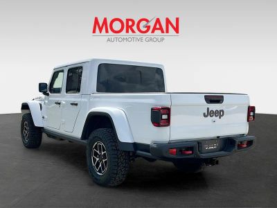 2026 Jeep Gladiator — detail view