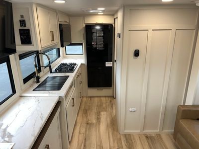2026 Brinkley RV MODEL IX - Photo 2