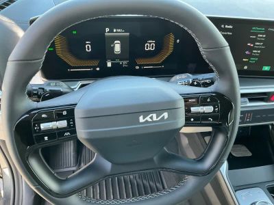 2026 Kia Sorento Hybrid - Photo 14