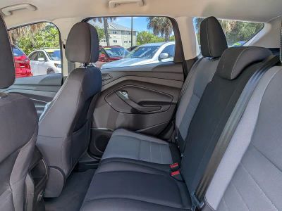 2017 Ford Escape — photo 14 view