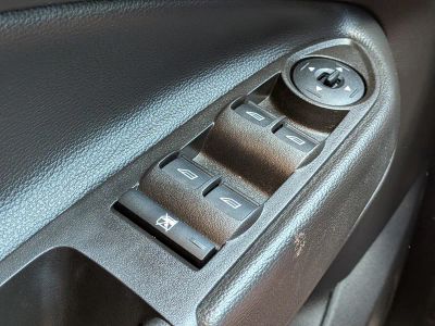 2017 Ford Escape — photo 22 view