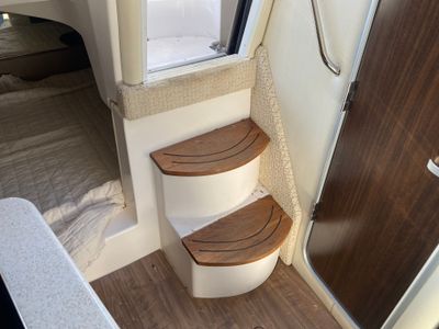 2017 Regal 30 Express - Photo 33