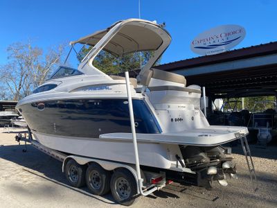 2017 Regal 30 Express - Photo 11