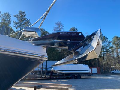 2017 Regal 30 Express - Photo 15