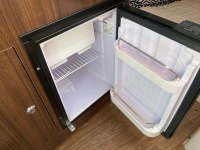 2017 Regal 30 Express - Photo 26