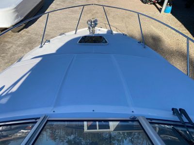 2017 Regal 30 Express - Photo 23