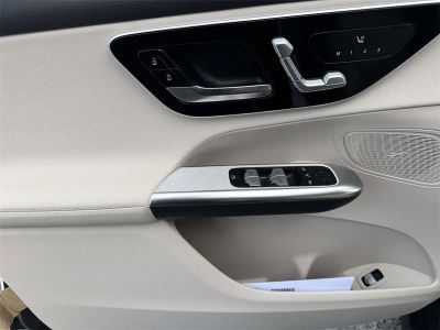 2026 Mercedes-Benz GLC - Photo 16