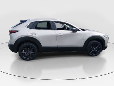 2024 Mazda CX-30 - Photo 8