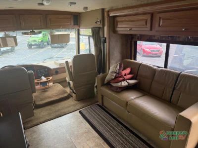 2012 Winnebago Sunstar — photo 20 view
