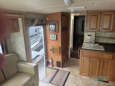 2012 Winnebago Sunstar — photo 16 view