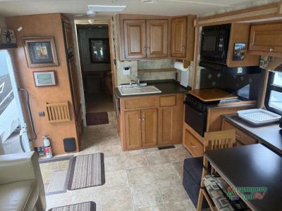 2012 Winnebago Sunstar — photo 17 view