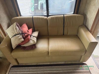 2012 Winnebago Sunstar — photo 19 view