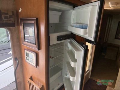 2012 Winnebago Sunstar — photo 29 view