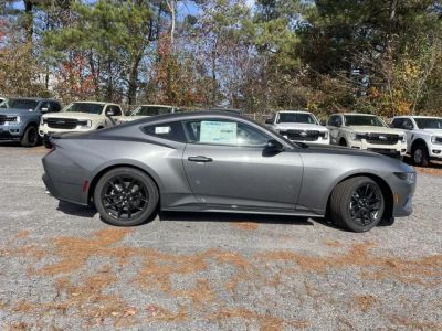 2026 Ford Mustang - Photo 2