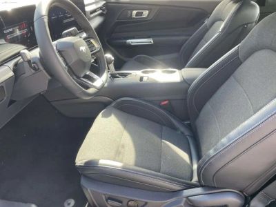 2026 Ford Mustang - Photo 16