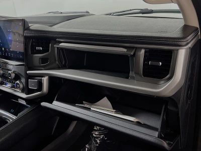 2024 Ford Expedition — photo 32 view