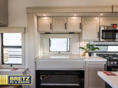 2026 Grand Design Solitude - Photo 15