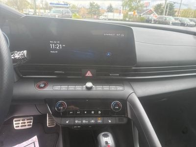 2025 Hyundai Elantra N Line - Photo 21