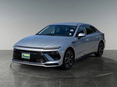 2025 Hyundai Sonata — rear three-quarter view