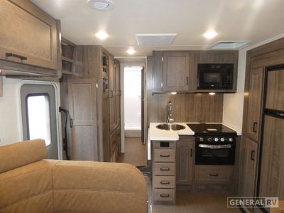 2026 Winnebago Spirit - Photo 6