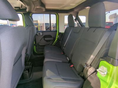 2026 Jeep Wrangler — photo 15 view