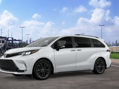 2026 Toyota Sienna - Photo 3