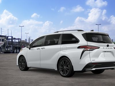 2026 Toyota Sienna - Photo 8