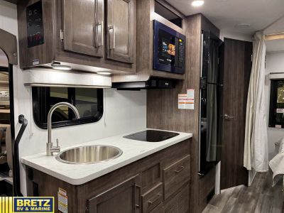 2026 Entegra Coach Odyssey SE - Photo 15