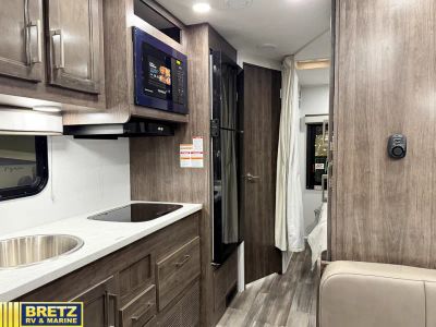 2026 Entegra Coach Odyssey SE - Photo 5