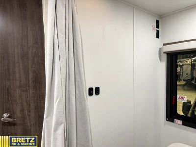 2026 Entegra Coach Odyssey SE - Photo 8