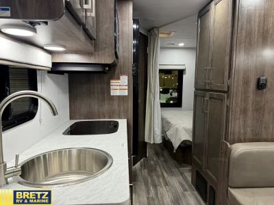 2026 Entegra Coach Odyssey SE - Photo 3