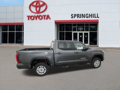 2025 Toyota Tundra - Photo 10