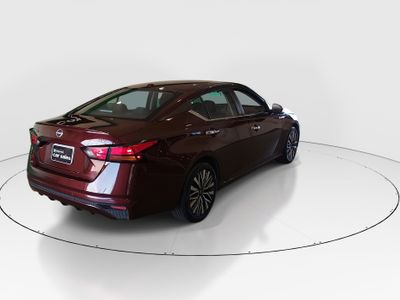 2024 Nissan Altima - Photo 7