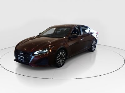 2024 Nissan Altima - Photo 3