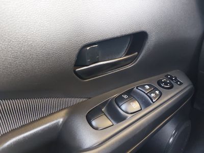 2020 Nissan Kicks - Photo 18