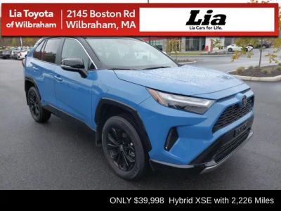 2025 Toyota RAV4 Hybrid XSE - Photo 2