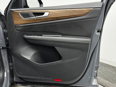 2026 Volkswagen Atlas - Photo 32