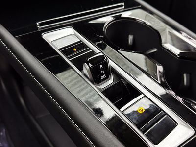 2026 Volkswagen Atlas - Photo 14