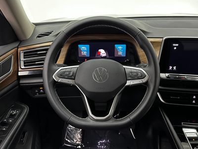 2026 Volkswagen Atlas - Photo 23