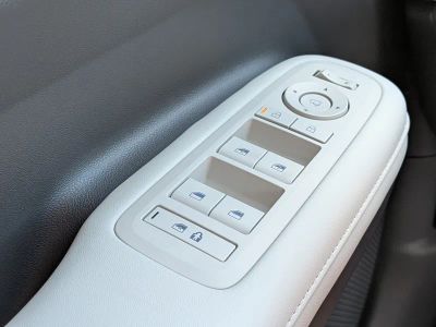 2026 Hyundai SANTA FE — photo 22 view