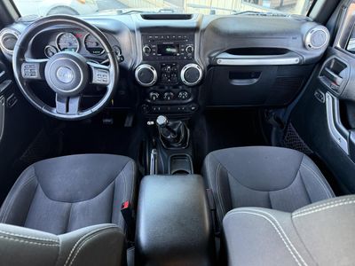 2017 Jeep Wrangler-Unlimited - Photo 16