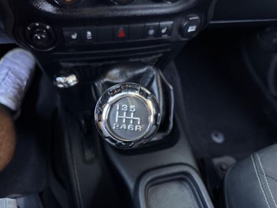 2017 Jeep Wrangler-Unlimited - Photo 24