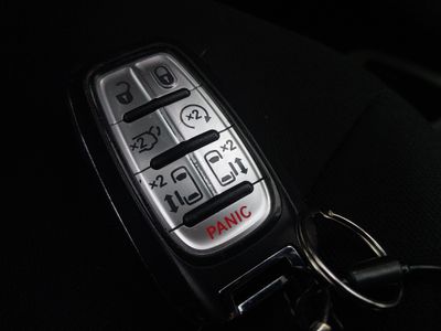 2023 Chrysler Voyager - Photo 15