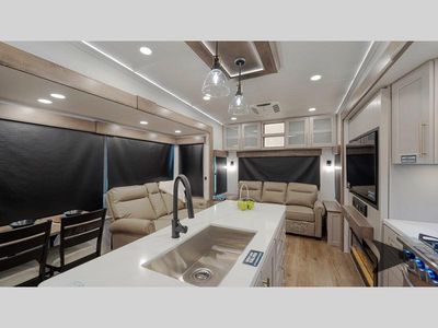 2026 Alliance RV Paradigm - Photo 5